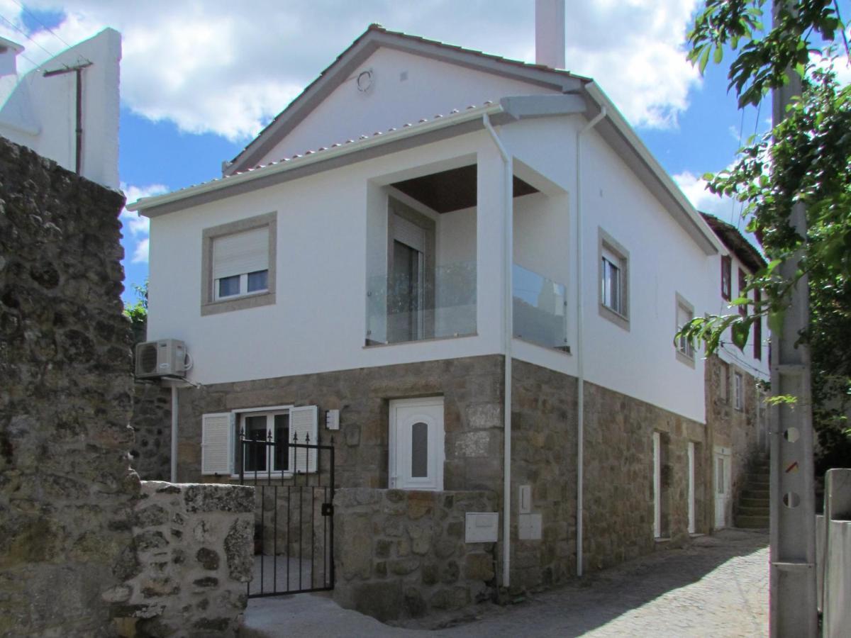 Casa Das Nacoes Donas Bagian luar foto